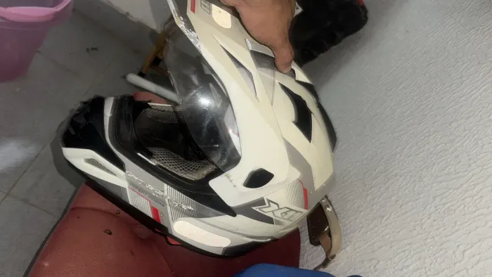 CAPACETE X11 Cross