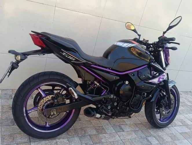 Xj6 2011