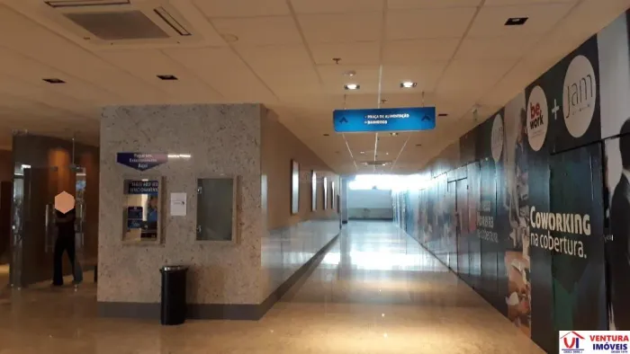 Sala/Casa Comercial à Venda em Casa Caiada