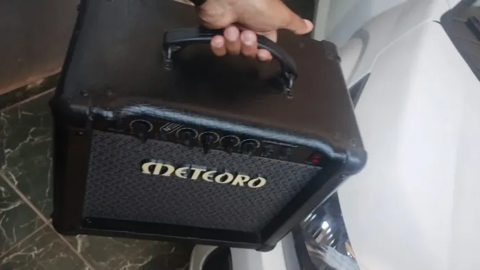 Amplificador meteoro 