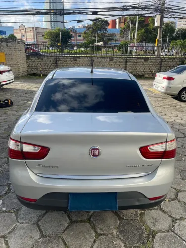 Fiat Grand Siena Essence 1.6 Flex 16V 2016
