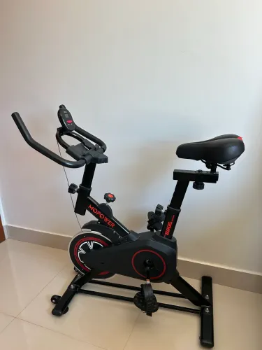 Bicicleta Ergométrica Spinning MOPOWER Seminova