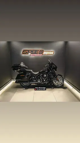 Harvey Davidson Street glide limited