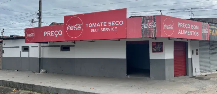 Ponto Comercial de esquina no Joaquim Leão