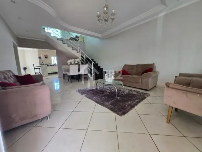 Linda Casa Condomínio Fontanário