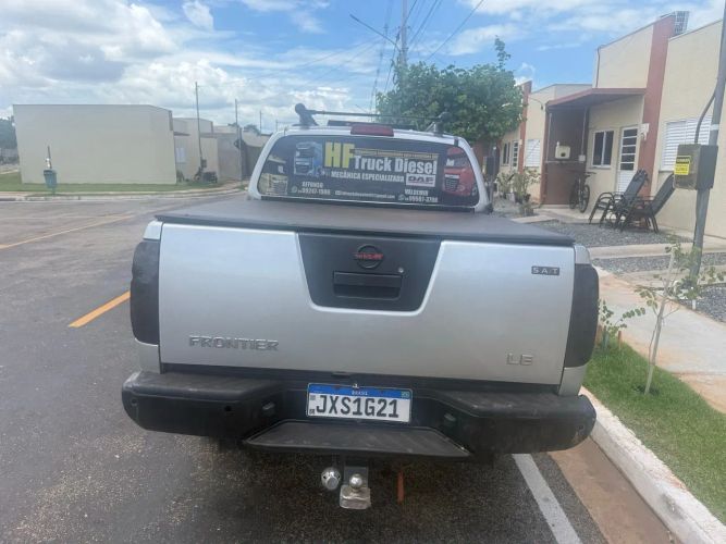 Imagem de Nissan Frontier LE CD 4X4 2.5 TB Diesel Aut. 2012