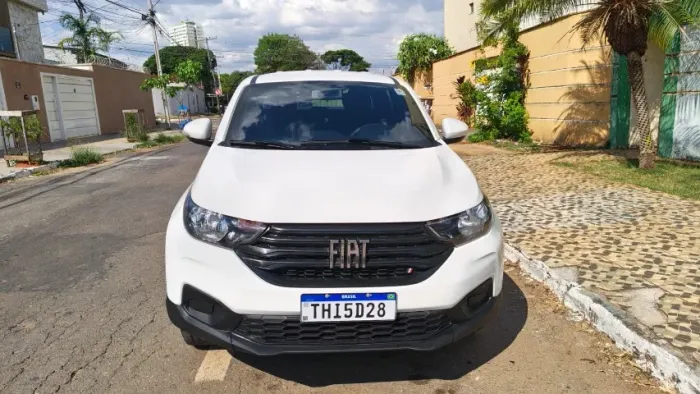 Fiat Strada Freedom 1.3 Flex 8V CD 2025