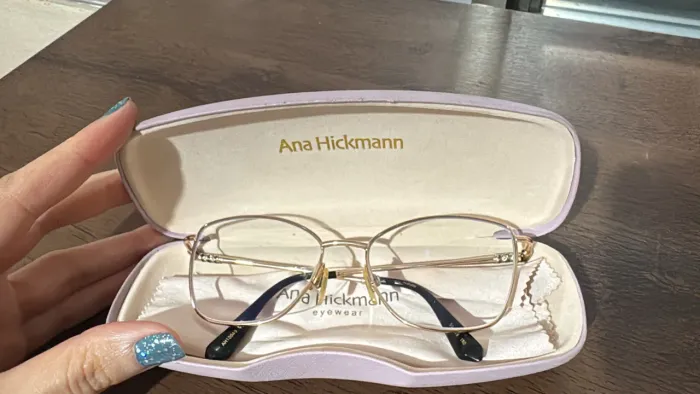 Óculos Ana Hickmann