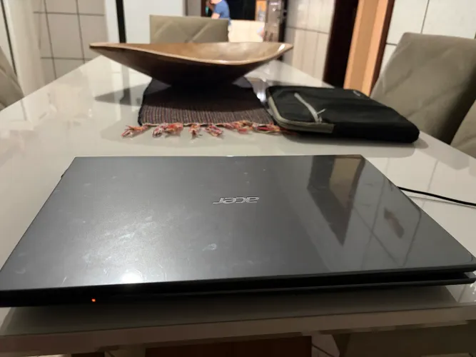 Vendo notebook acer