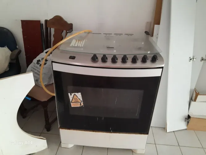 Vende -se fogão