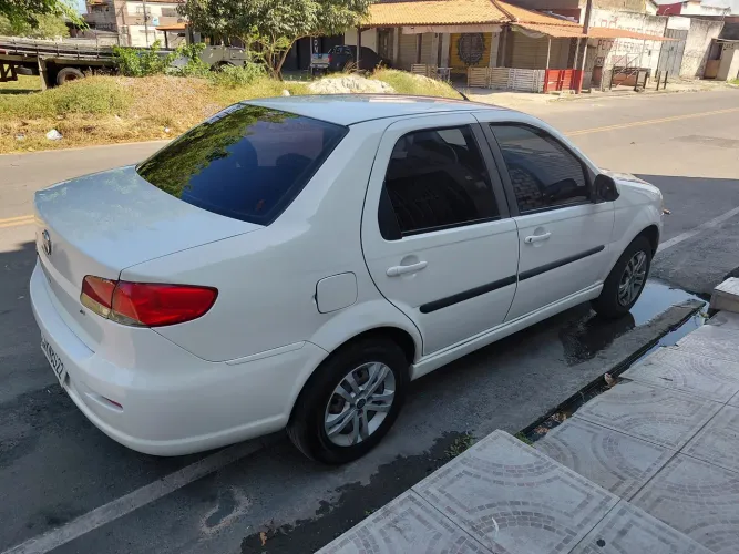 Fiat Siena EL 1.4 MPI Fire Flex 8V 4P 2015