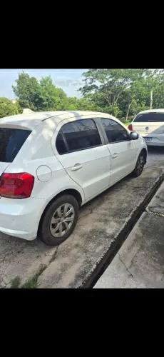 Carro disponível pra locação 