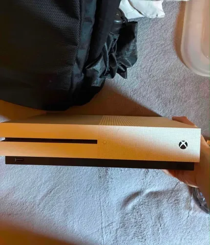 Xbox One S 1TB