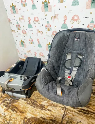Cicco Cadeira de Bebê para Carro com Posições Ajustáveis de 1 a 15 kg