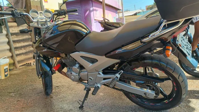 Vendo moto Twitter 
