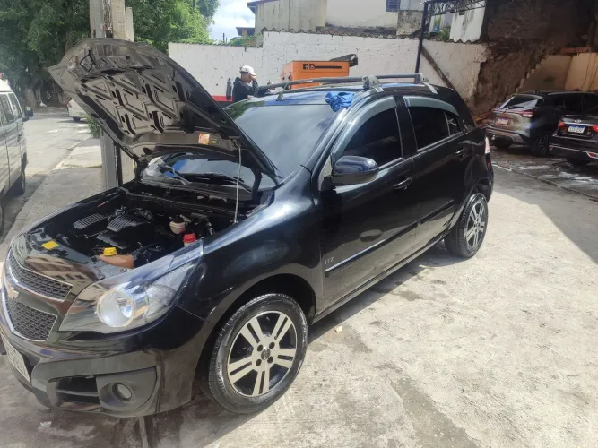 Chevrolet Agile LTZ 1.4 MPFI 8V Flexpower 5P 2012