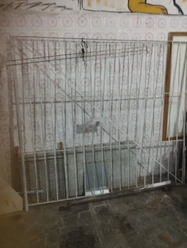 Portão de ferro maciço altura