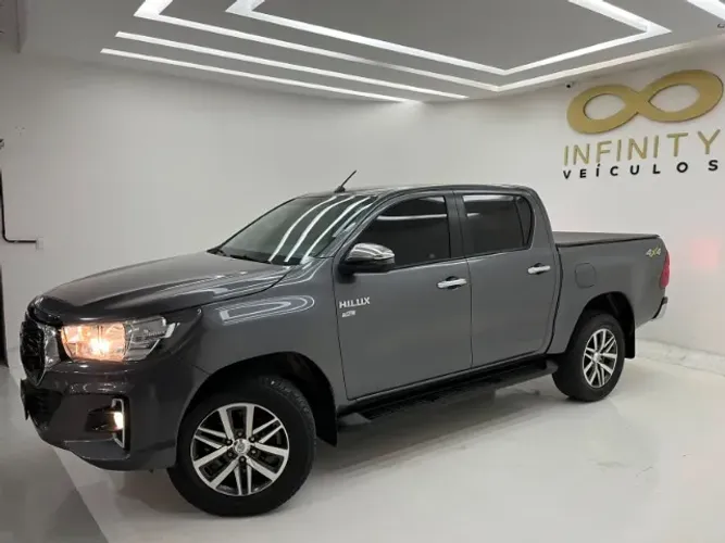Toyota Hilux CD SRV 4X4 2.7 Flex 16V Aut. 2020