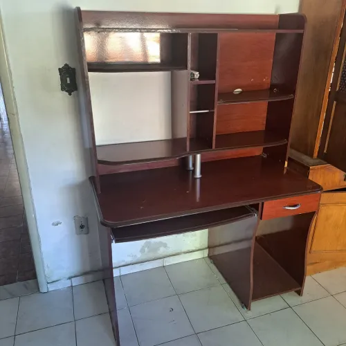 Mesa para computador