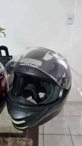 Capacete Noriske preto n?61