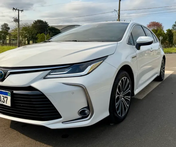 Toyota Corolla Altis Prem. Hybrid 1.8 Flex AUT 2022
