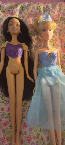 Princesas Disney as duas por 75,00