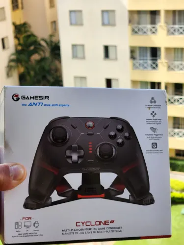 Controle Gamesir Cyclone 2 COMPATÍVEL C/ SWITCH