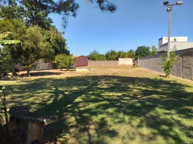 Terreno à venda, 1280 m² por R$ 400.000,00 - Quinta de Santa Helena - Piracicaba/SP