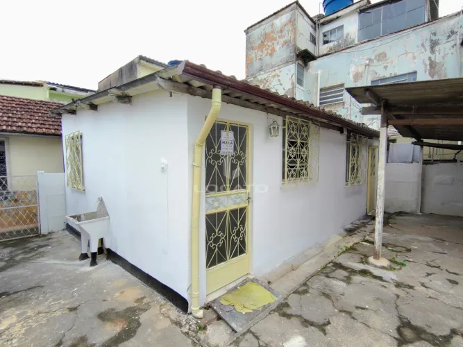 Casa 02 quartos para locação | Poço Rico