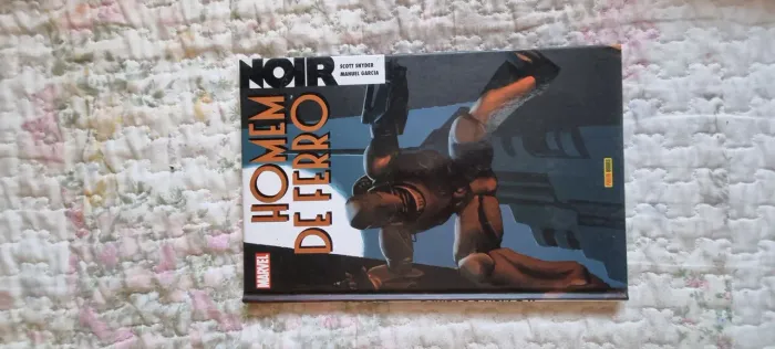 Hqs Marvel Noir - lote com 5 edições 