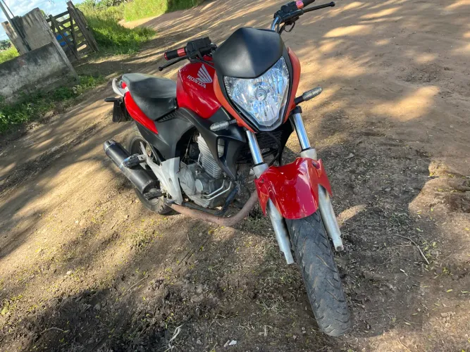 Vende-se cb300r
