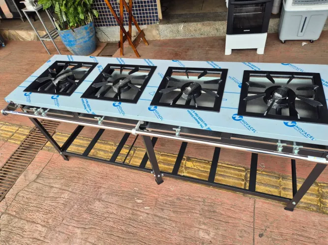 Fogao 4 bocas industrial com tampo inox