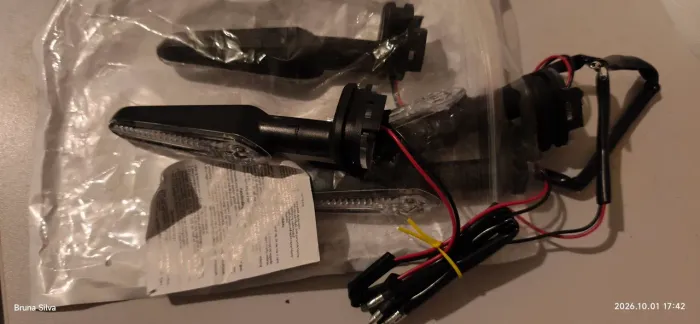Kit 4 Piscas Led Seta Moto Mt03 Mt07 Mt09factor Fazer150 250