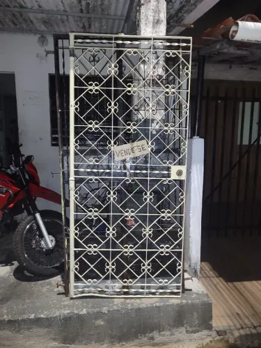 Portão de ferro 90x210 valor 300.00 reias