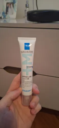 EFFACLAR DUO + M<br>DUO+M