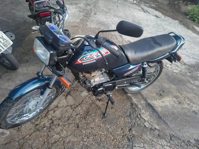 Titan 99 Relíquia