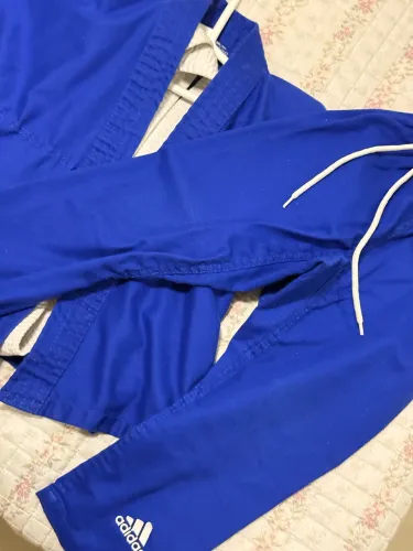 Kimono judô azul adidas