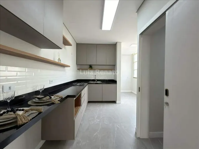 Apartamento à venda no bairro Cruzeiro