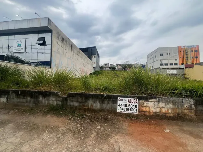 Terreno locação 840m² Av Tenente Marques Cajamar/SP