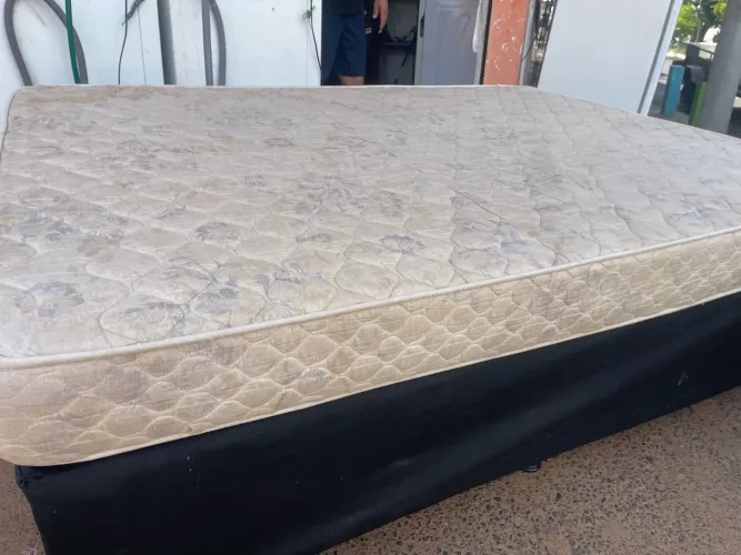 Vendo cama casal