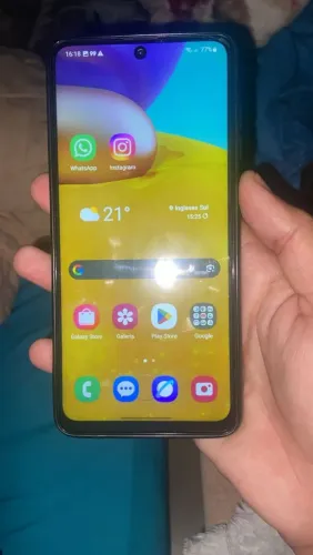 Samsung A71 