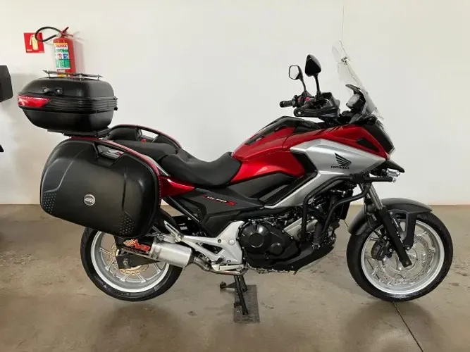HONDA NC 750 X Abs - com mais de R$ 5.000,00 em acessórios !