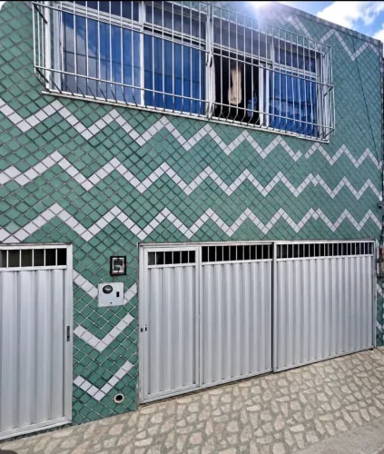 Casa para Alugar no João XXIII - 2 Quartos, 1 Suíte e Garagem. 