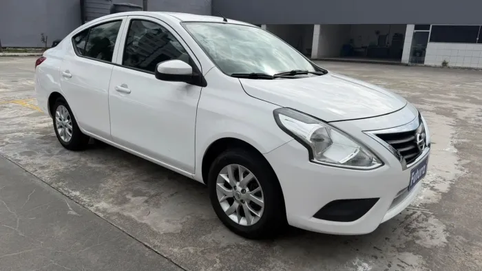 Nissan Versa S 1.0 12V Flexstart 4P Mec. 2017