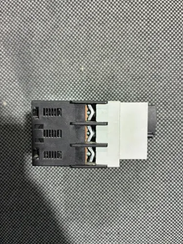 *OPORTUNIDADE - DISJUNTOR MOTOR SIEMENS 3RV1021-4DA10*