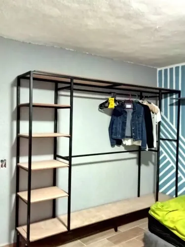 Closet de metal é aqui