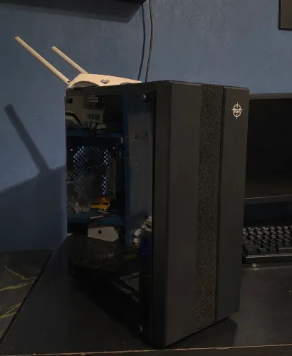 PC GAMER MINIMALISTA I5 9400F + RTX 2060