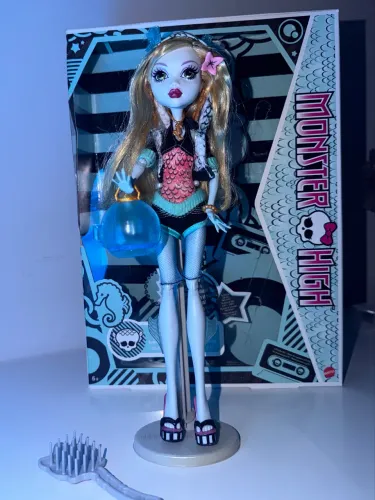 monster high lagoona blue g1 wave 1 (LEIA A DESCRIÇÃO)
