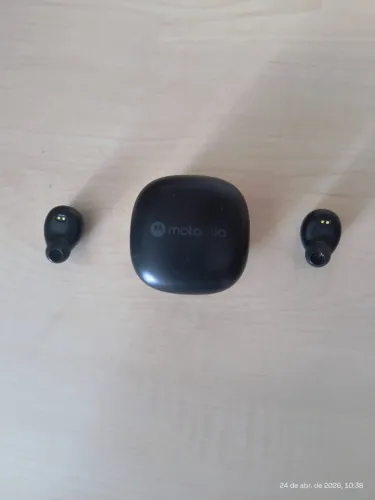 Moto Buds 105