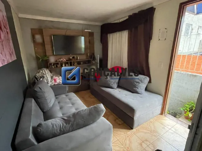 Casa residencial à venda no Bairro Montanhão, em São Bernardo do Campo
